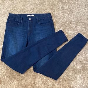 Levi’s 710 super skinny